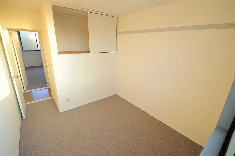 実際のお部屋と異なる場合がございます。