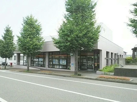 長岡西郵便局まで1250m