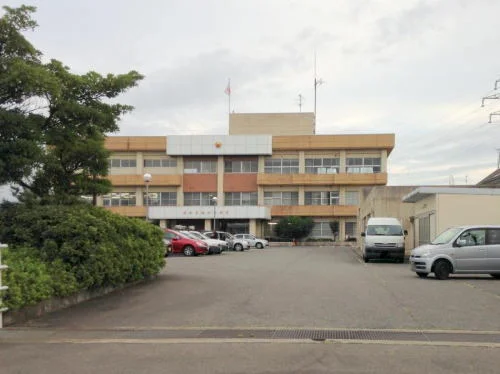 坂井警察署まで600m