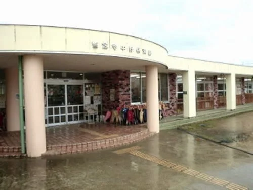 誓念寺中野保育園まで290m