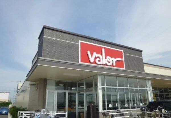 バローまで1000m