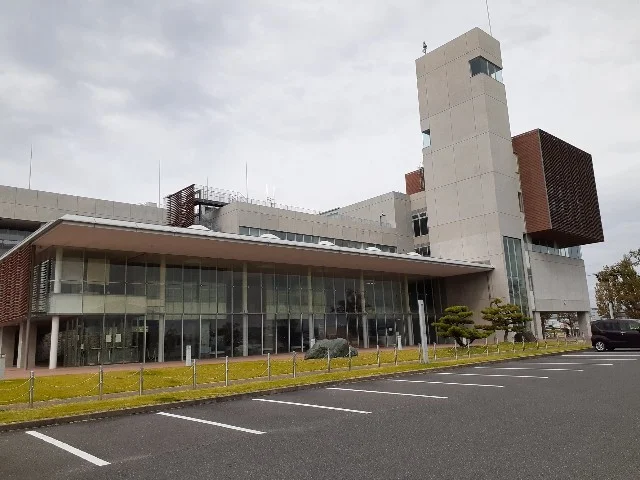 川越町役場まで1200m