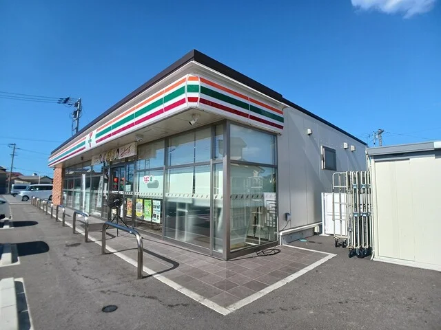 セブンイレブン三木池戸店さんまで700m