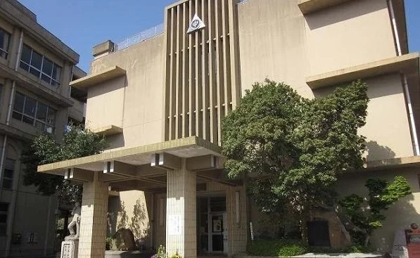 安来市立第三中学校まで150m