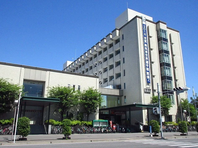 佐賀市役所まで2700m