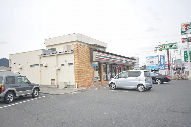 セブン福岡苅田小波瀬店まで220m