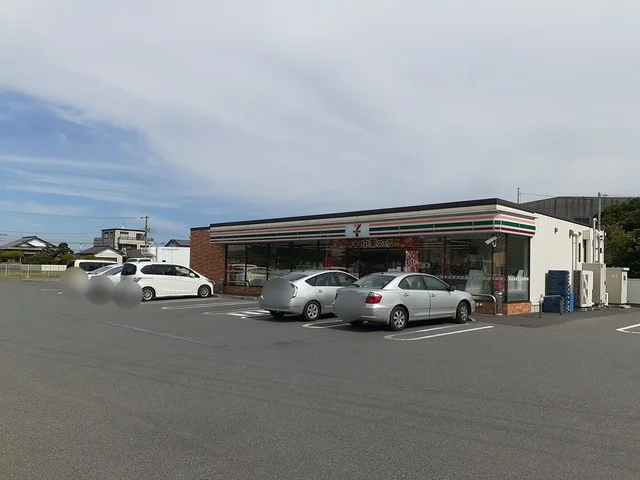 セブンイレブン木更津江川店まで150m