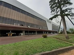 燕三条駅まで1251m