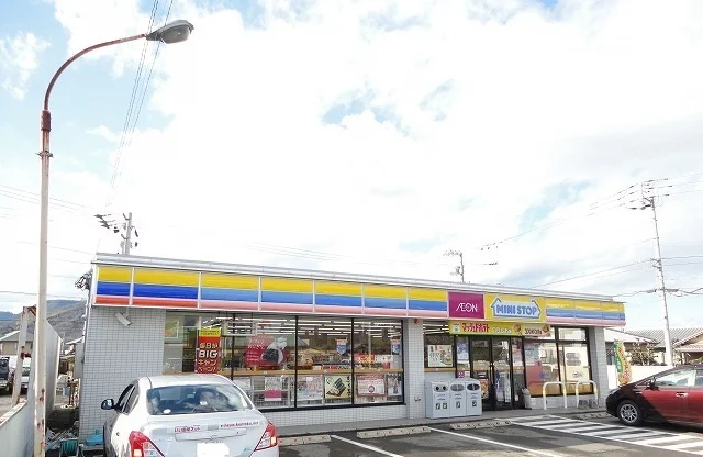 ミニストップさんまで850m