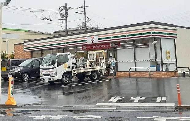 セブン　さいたま指扇東店まで600m