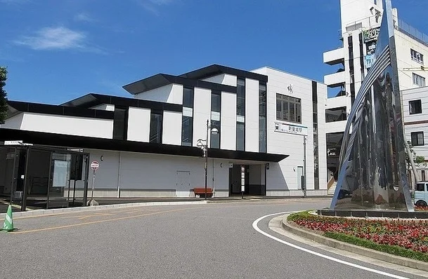 名鉄名古屋本線　新安城駅まで3000m