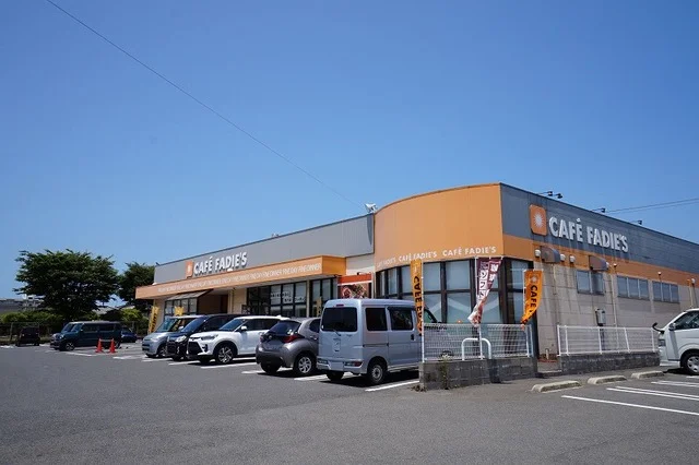 ファディ　本城店まで500m