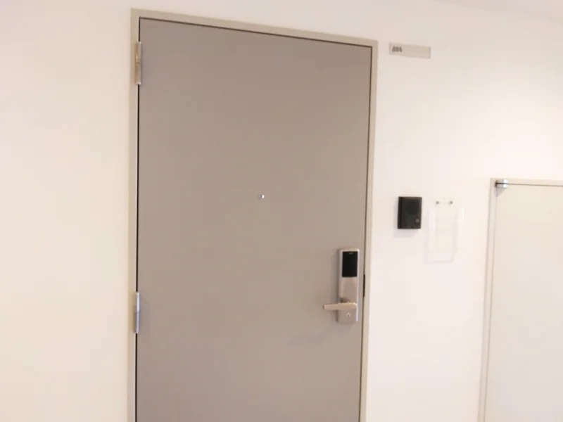 オートロックドア