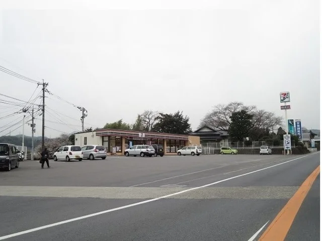 セブンイレブンまで500m