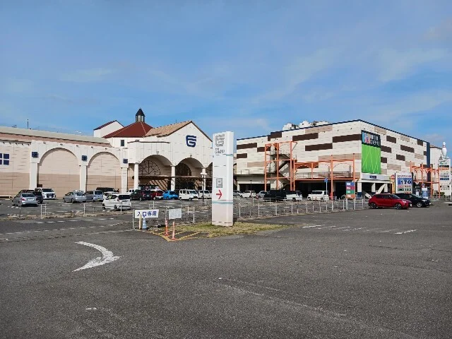 フジグラン今治店まで3000m