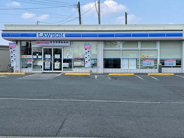 ローソン尾ノ上四丁目店まで140m