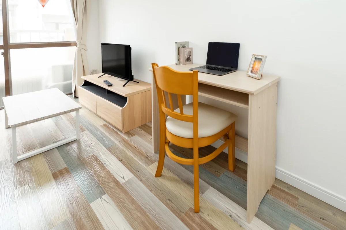 PCデスクあります。