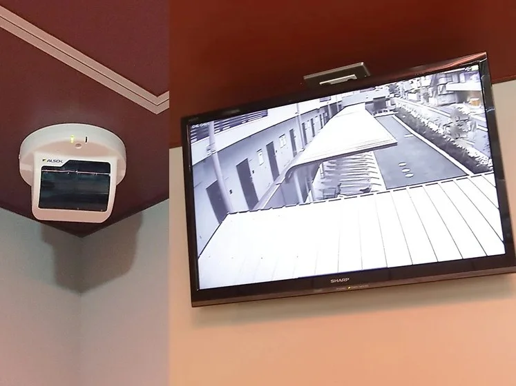 防犯カメラ
