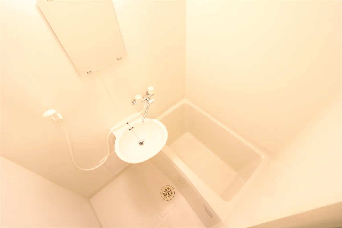 浴室乾燥機で雨や雪の日でもらくらくお洗濯！