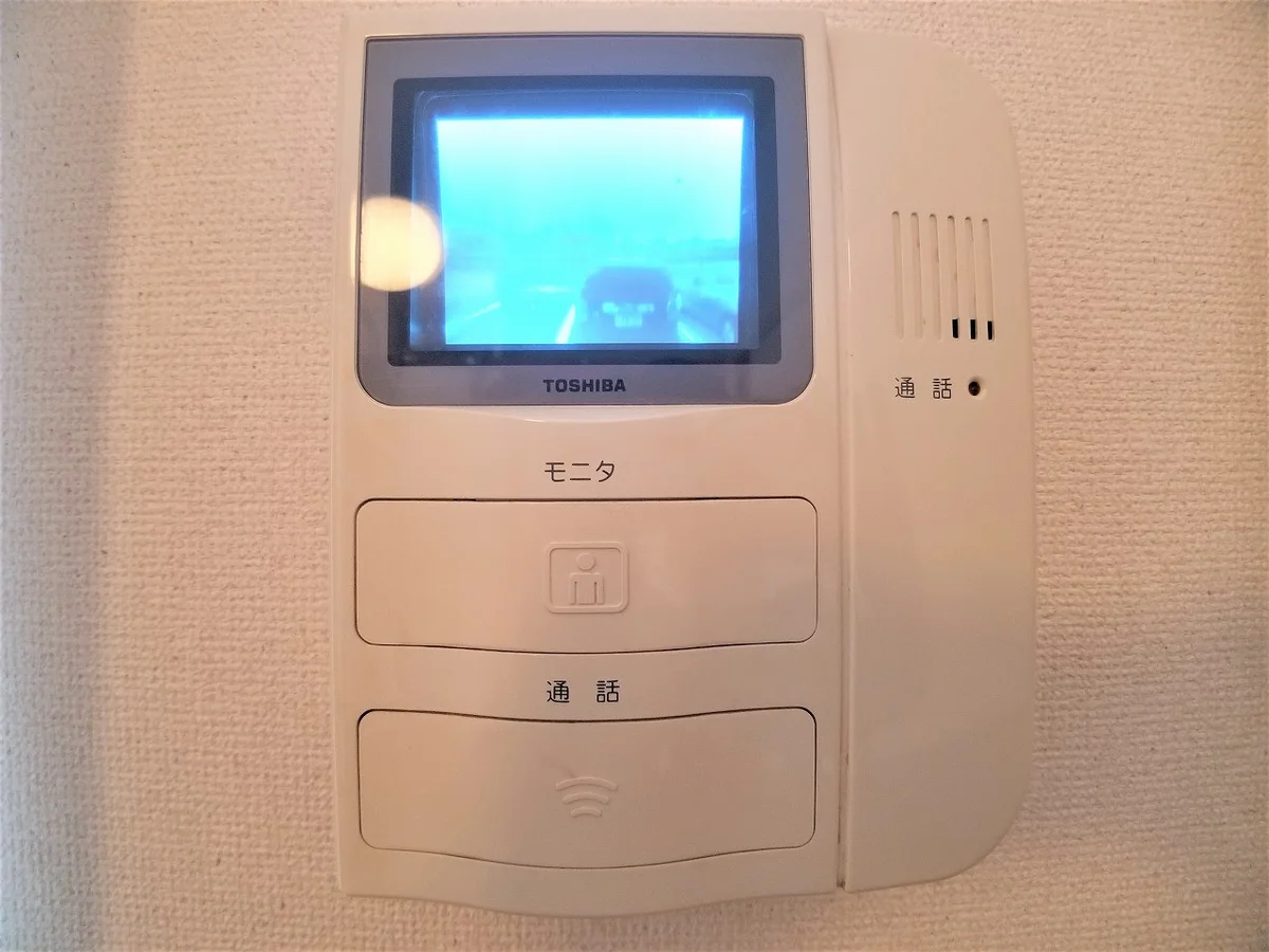 インターホン