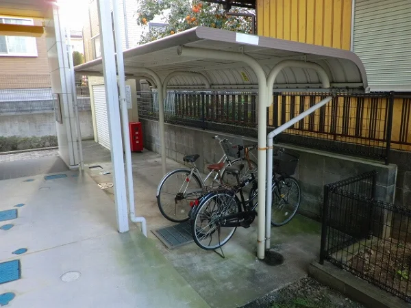 屋根付き駐輪場