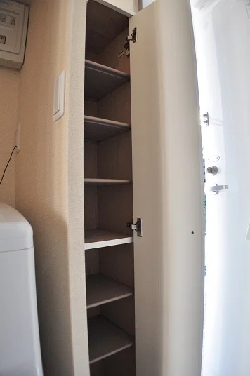 シューズボックス