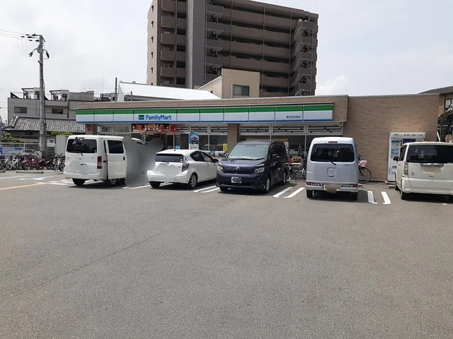 ファミリーマート東住吉杭全店まで133m