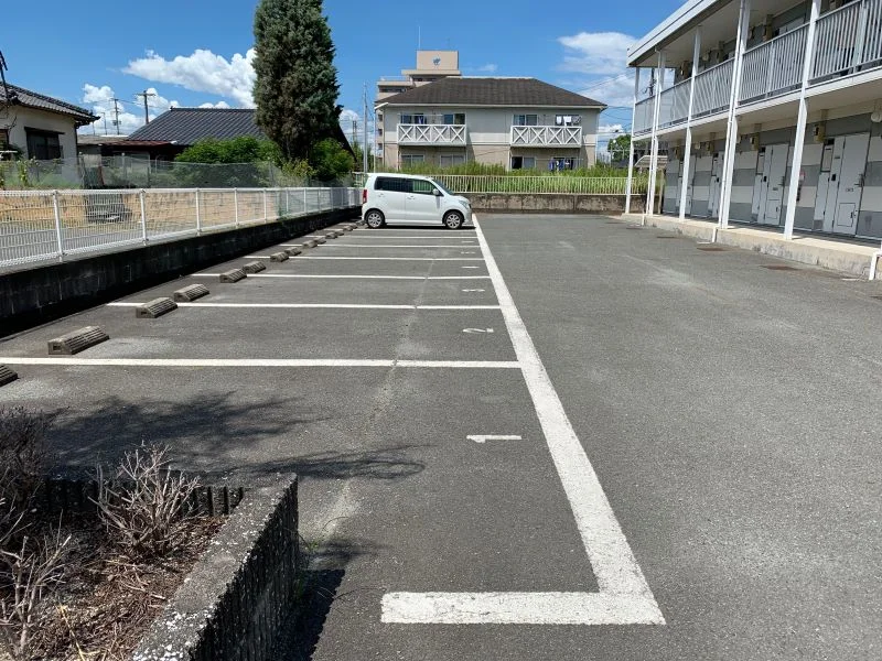 設備・仕様は号室により異なる為、現況を優先致します。