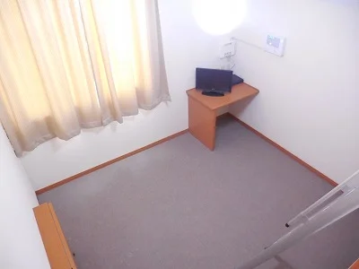 ロフト部分から見た居室