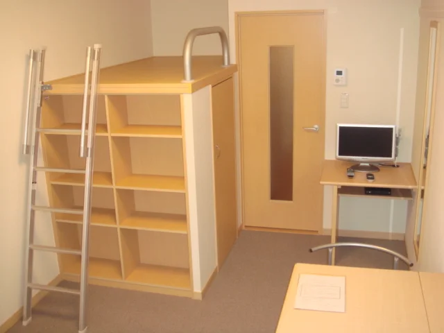 実際と異なる場合がございます