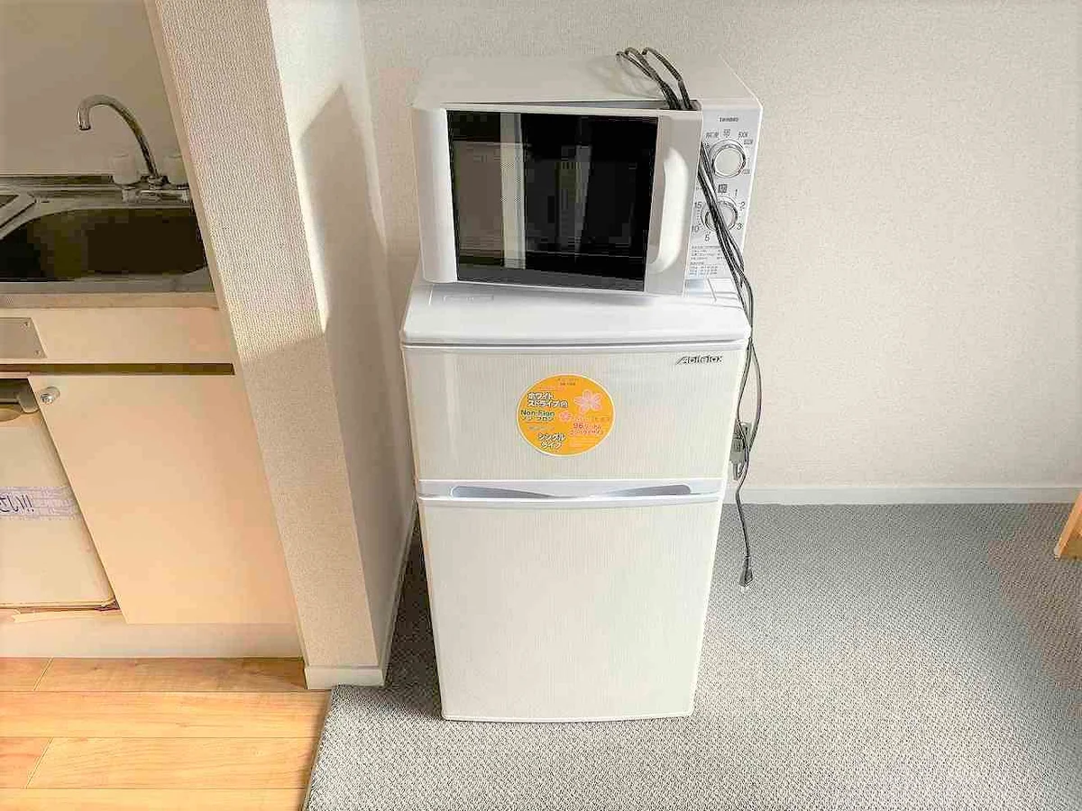 家具家電はメーカー等が異なる場合がございます。