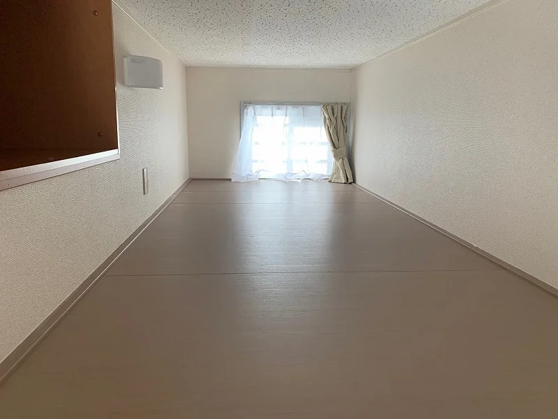 「同タイプの部屋の写真です」「現況優先」