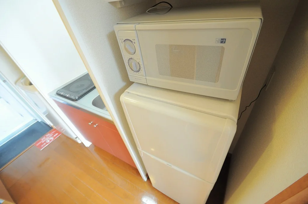 家具家電はメーカー等が異なる場合がございます。