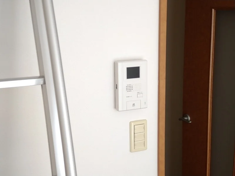 モニターホン完備