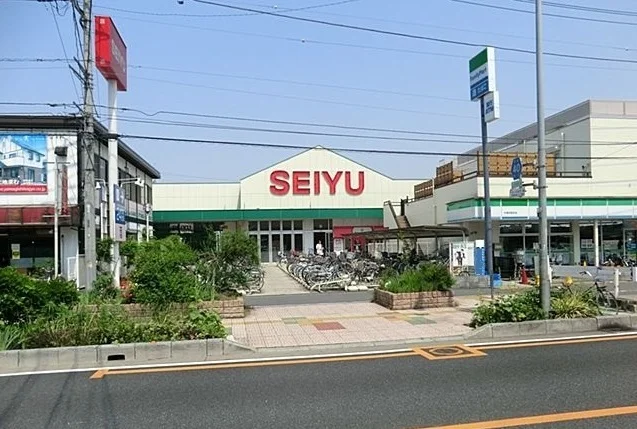 西友　中浦和店まで400m