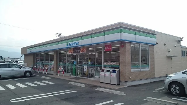 ファミリーマート　岡谷神明町店まで170m