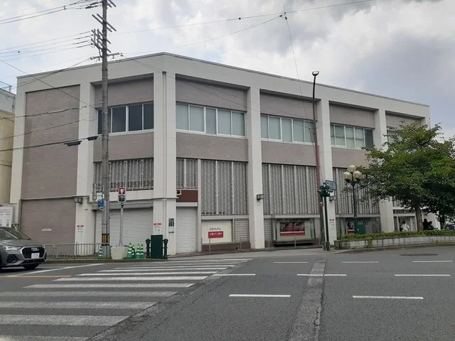 三菱東京UFJ銀行　西陣支店まで400m