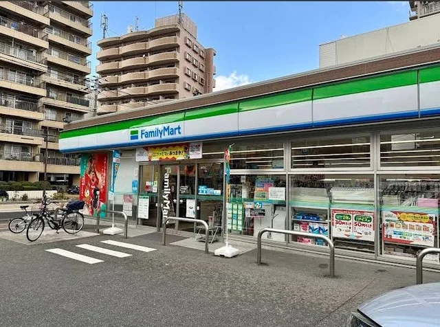 ファミリーマート宇品神田店まで580m