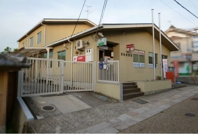 高取郵便局まで850m