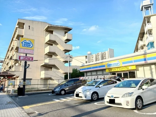 ミニストップ尼崎口田中店まで580m