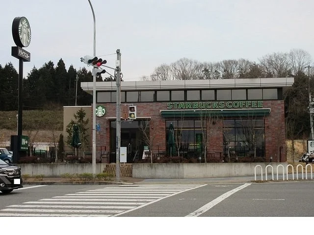 スターバックスコーヒー様まで500m