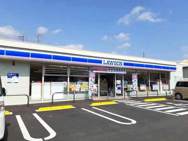 ローソン三原宮浦大通り店まで400m