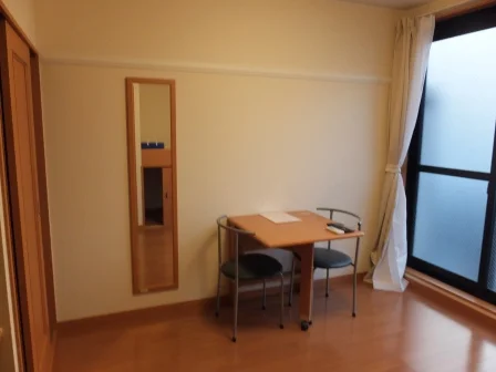 2Fはカーペットです