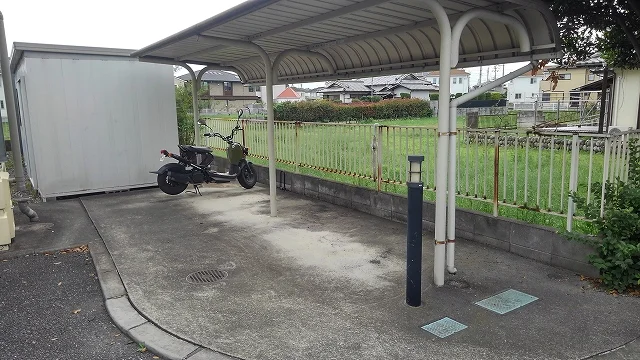 屋根付き駐輪場