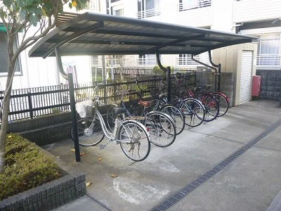 屋根付き駐輪場