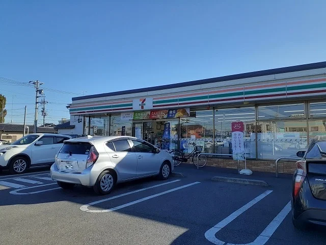 セブンイレブン宇都宮陽南通り店まで400m