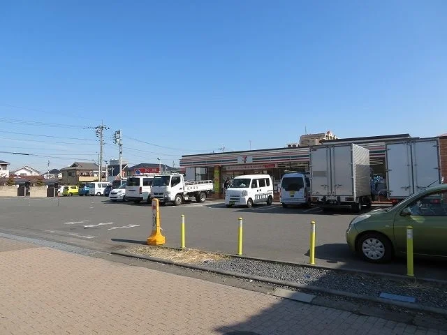 セブンイレブンまで250m