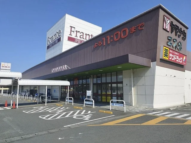 ヤマナカまで800m