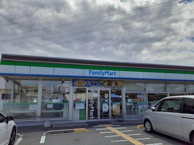 ファミリーマート高砂店まで750m