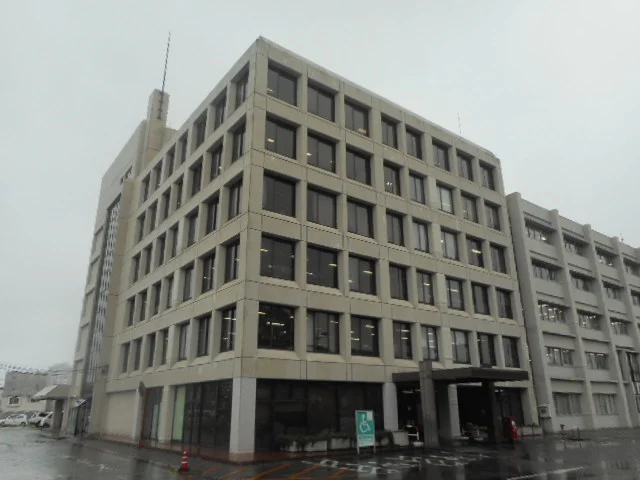 八千代市役所まで2700m